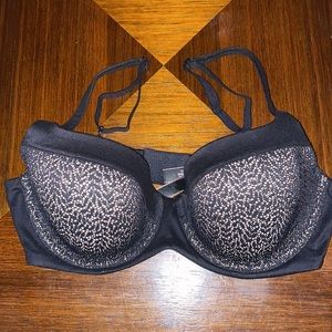 Body by Victoria lined demi w/lace detail